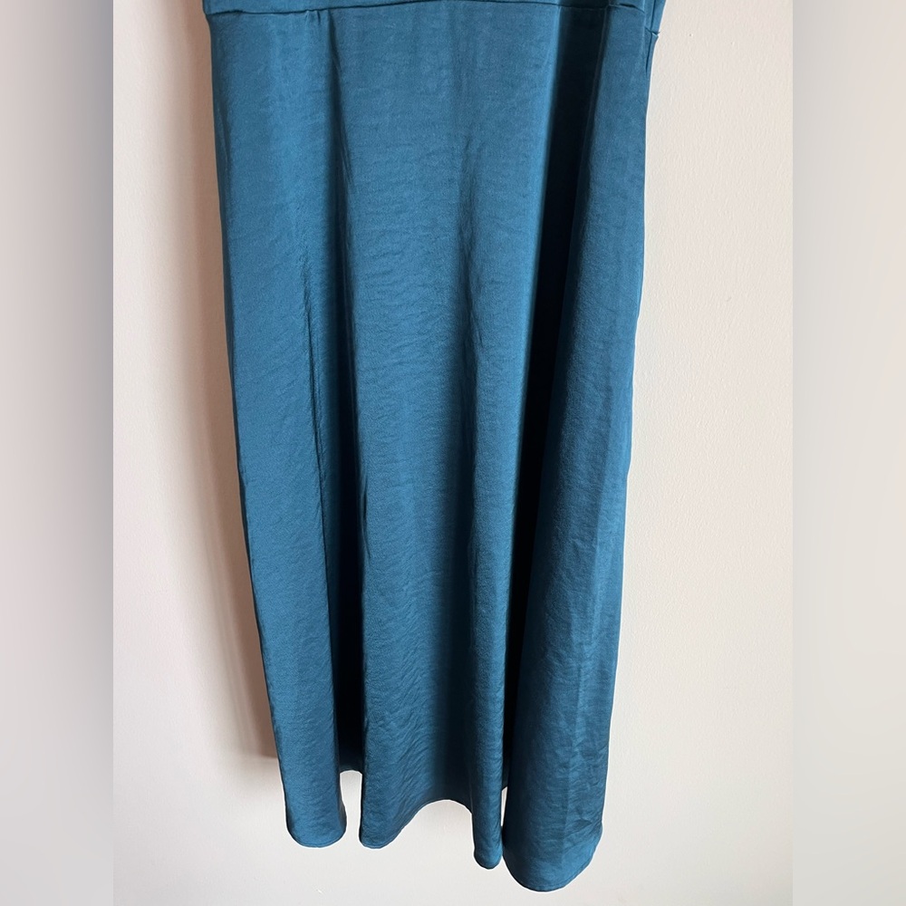 Daily Practice Women's Satin Midi Slip Dress with Pockets in Teal Size XS Party - Picture 3 of 12